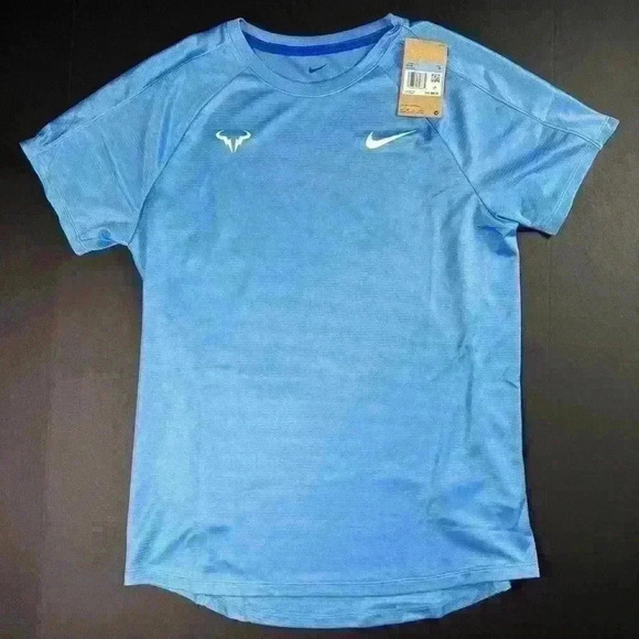 💰HUGE CLEARANCE SALE 💰 NWT Nike Court Tennis Rafa Challenger Mens Shirt - Picture 1 of 4